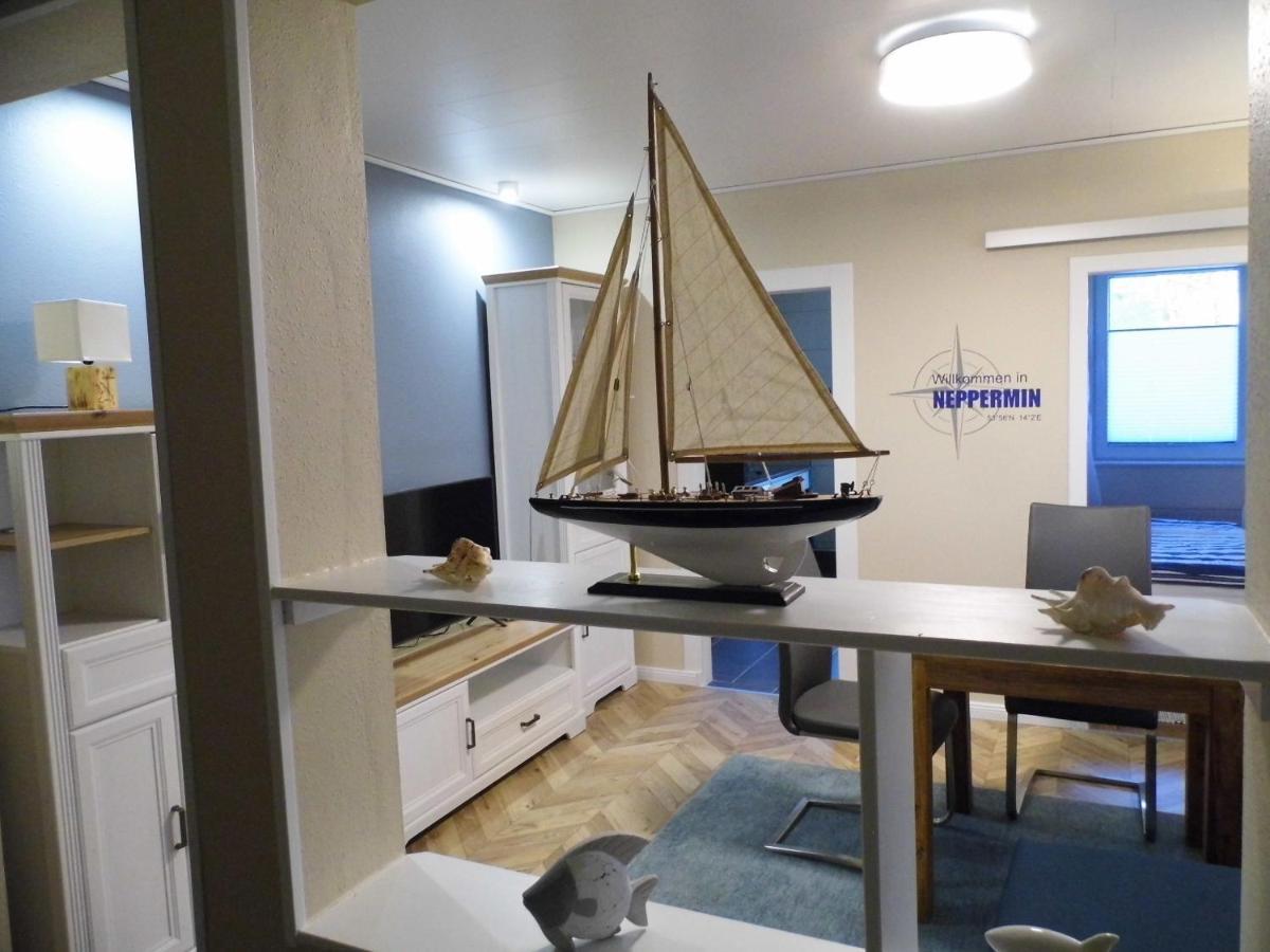Ferienwohnung Seerose Neppermin Bagian luar foto