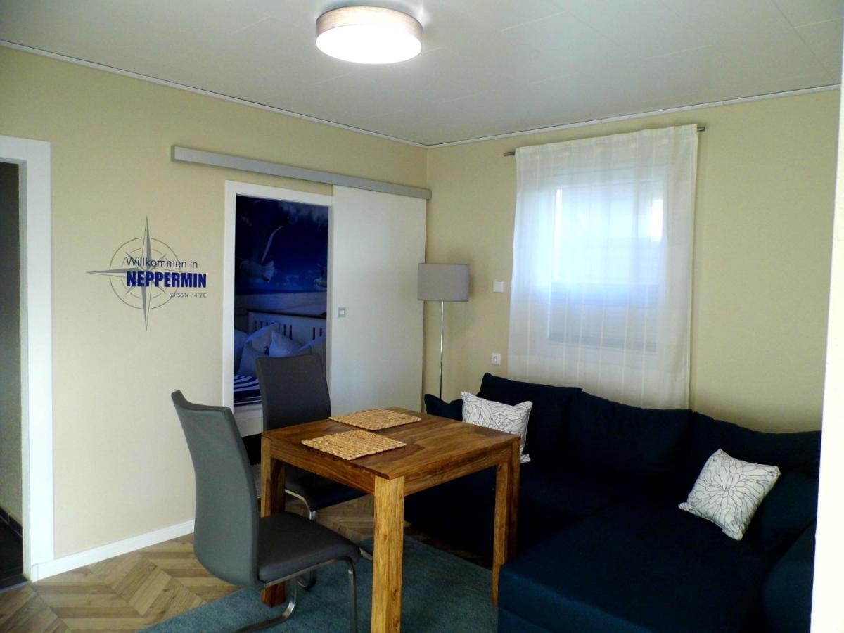 Ferienwohnung Seerose Neppermin Bagian luar foto